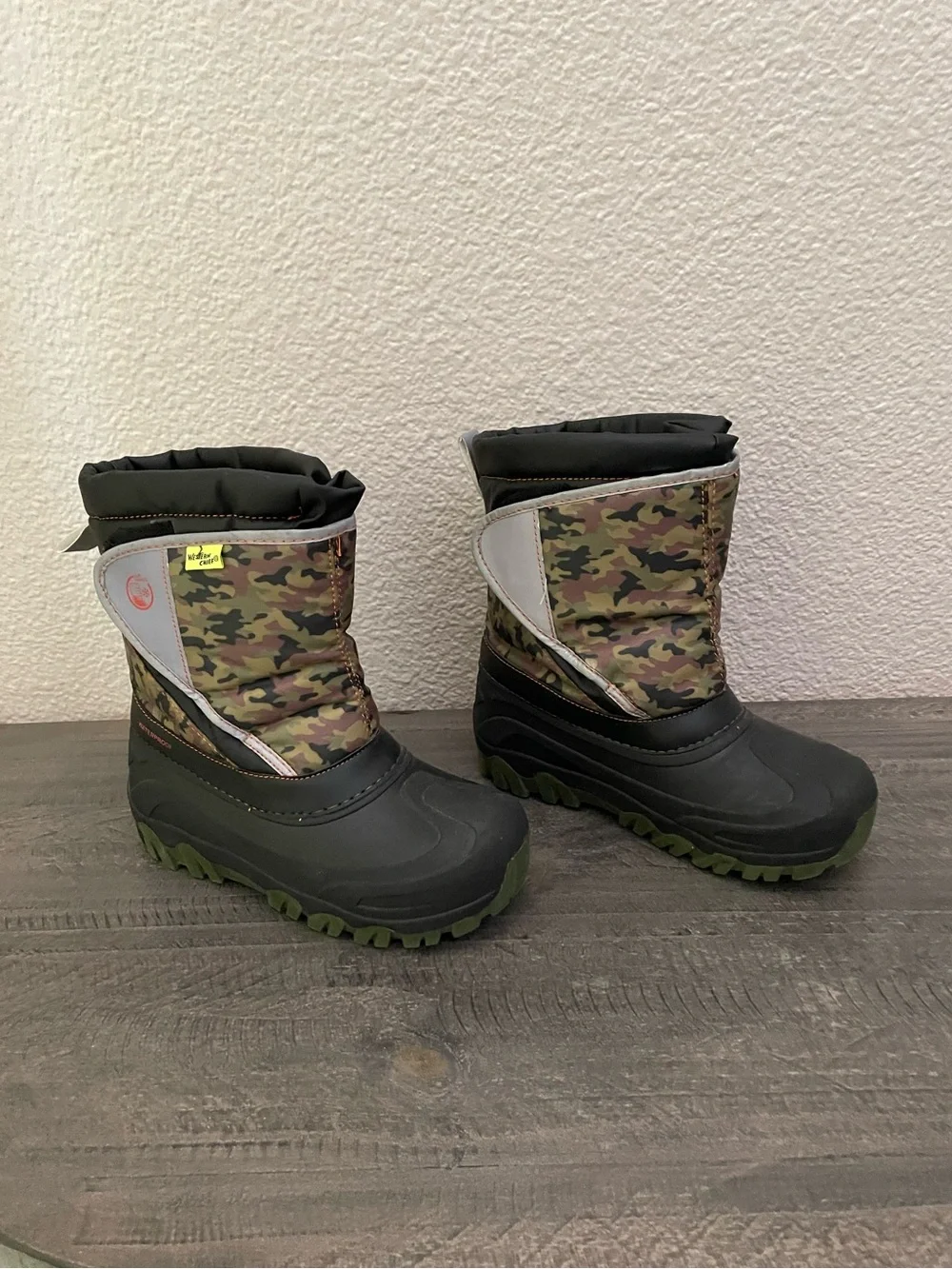 Western Chief Kids Camo Black Green Snow Boots
